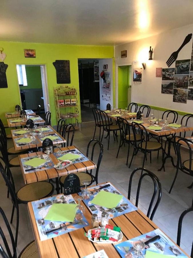 Le Vigeant Hotel Du Viaduc מראה חיצוני תמונה